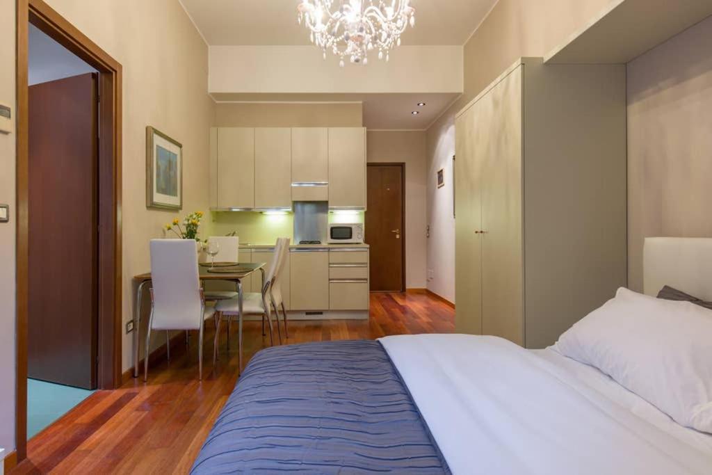 Comfortable Apartment Behind Arena Di 베로나 외부 사진